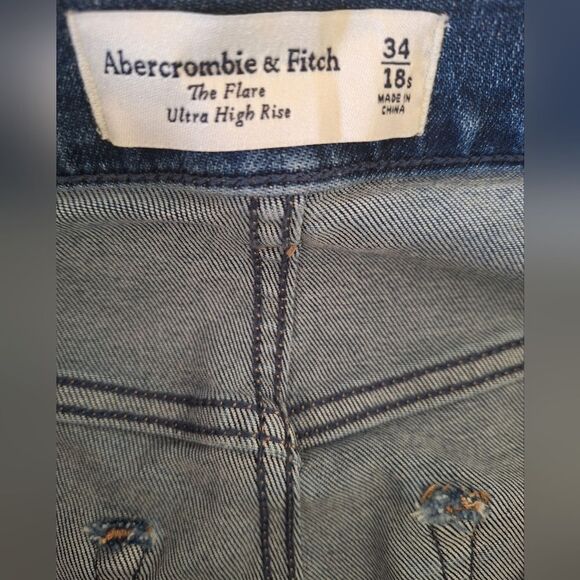Abercrombie & Fitch Flare Jeans Size 34/18 - Picture 4 of 10
